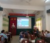 Bà Vũ Thị Minh – Phó giám đốc PGĐ NHCSXH huyện  Bù Gia Mập triển khai nội dung tập huấn