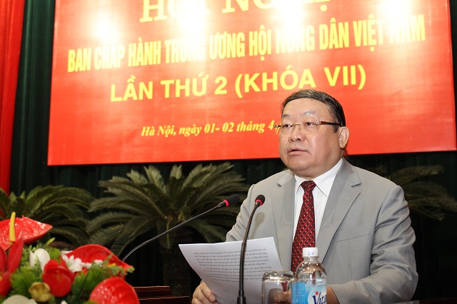 Chủ tịch Thào Xuân Sùng phát biểu khai mạc tại Hội nghị BCH TƯ Hội NDVN lần thứ 2, khóa VII.
