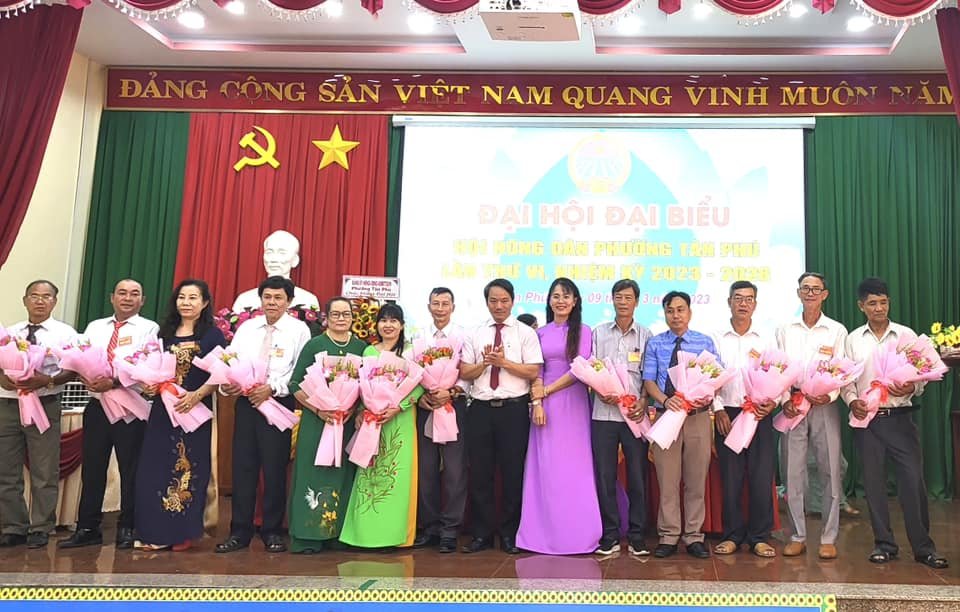 Ban Chấp hành Hội Nông dân phường Tân Phú nhiệm kỳ 2023 - 2028 ra mắt Đại hội
